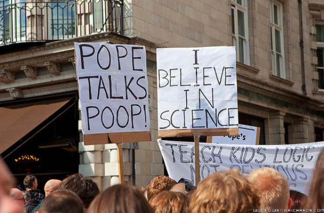 Funny the Pope Protest Signs (30 pics)