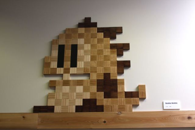 8-Bit Wood Art (46 pics)