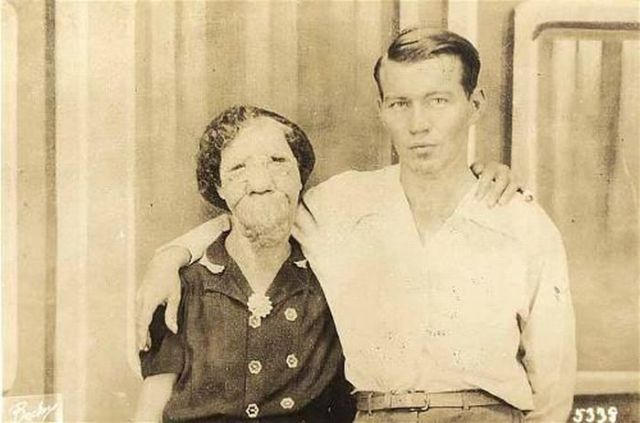 Circus Freaks from Back Then (25 pics)