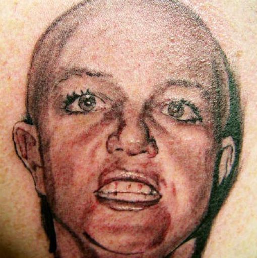 Unfortunate Pop Culture Tattoos (19 pics)