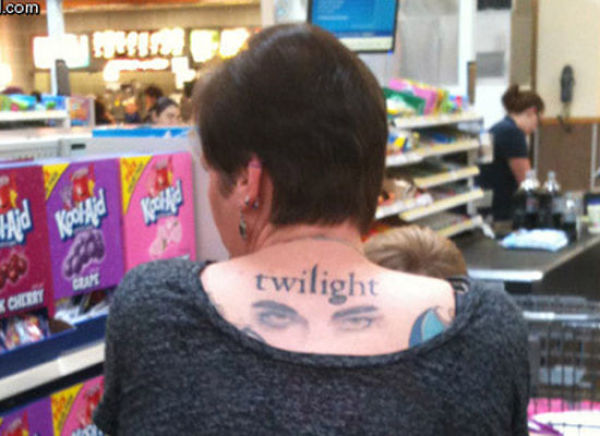 Unfortunate Pop Culture Tattoos (19 pics)