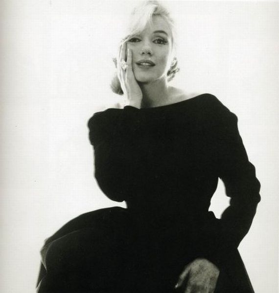 Great Black and White photos of Marilyn (61 pics)