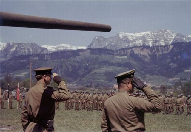 World War II in Color (44 pics)
