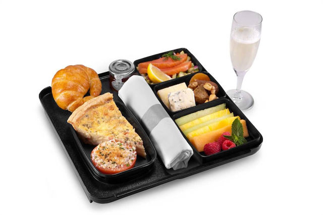 Airline Dinners (16 pics)