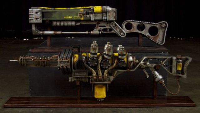 Nice Handmade Fallout 3 Plasma Rifle (36 pics)