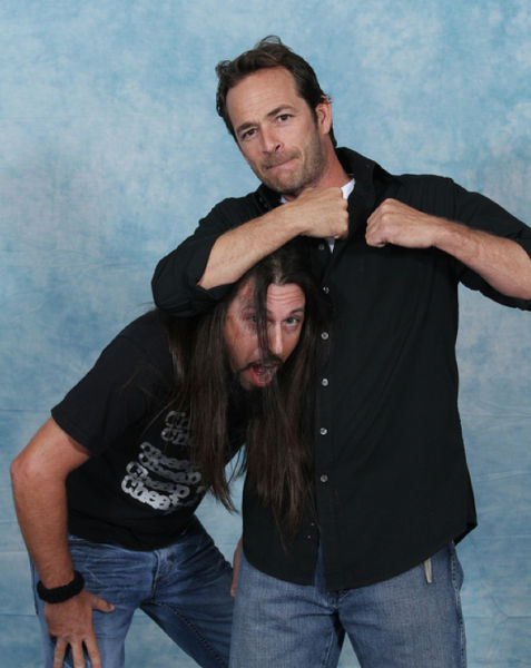 Luke Perry Gone to the Dragons (33 pics)