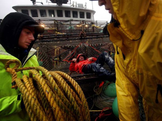 Scenes from the Deadliest Catch (31 pics)