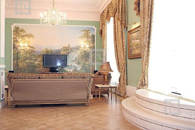 Very Expensive Moscow Apartment for Rent (9 pics)