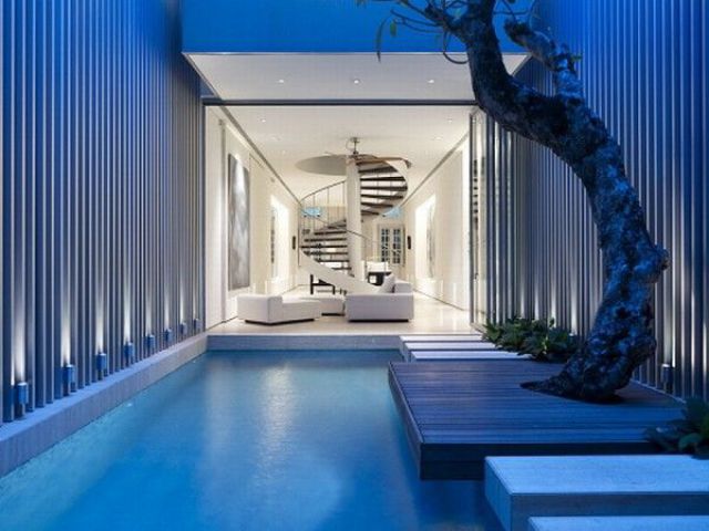 Tropical House in Singapore (19 pics)