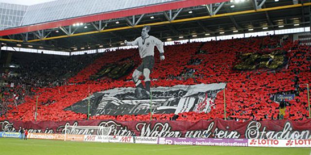 FC Kaiserslautern Vs. VfB Stuttgart