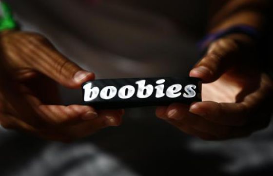 Uncanny Factoid: Boobies Get an F