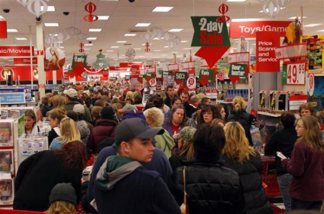 Christmas Shopping Madness in the USA