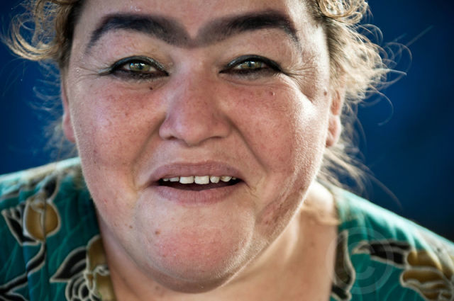 Tajik Fashion: Women Accent Their Eyebrows