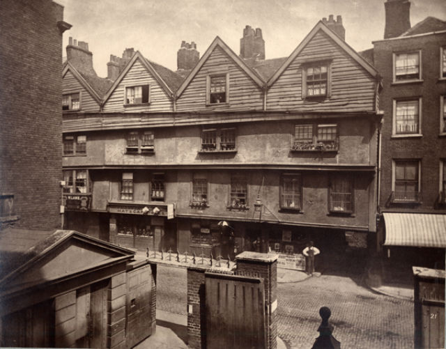 Amazing Pictures of Old London