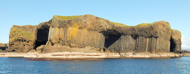 Icredible Pillar Island