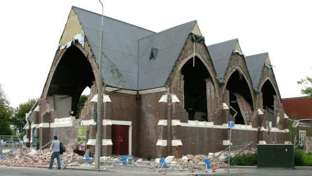 Heartbreaking Pictures of Christchurch Quake Aftermath