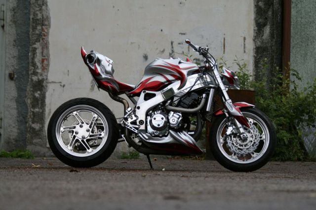 Impressive Streetfighter Style Bikes