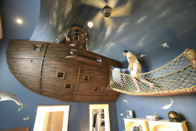 A Nautical Bedroom Theme
