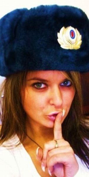 How Russian Policewomen Spend Their Free of Duty Time