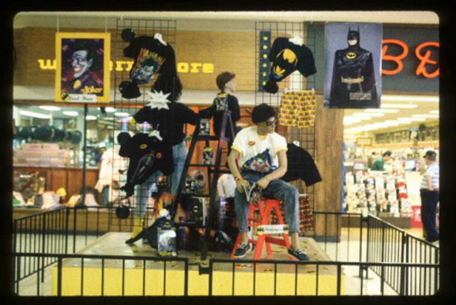 Blast to the 1990s Shopping Mall Past