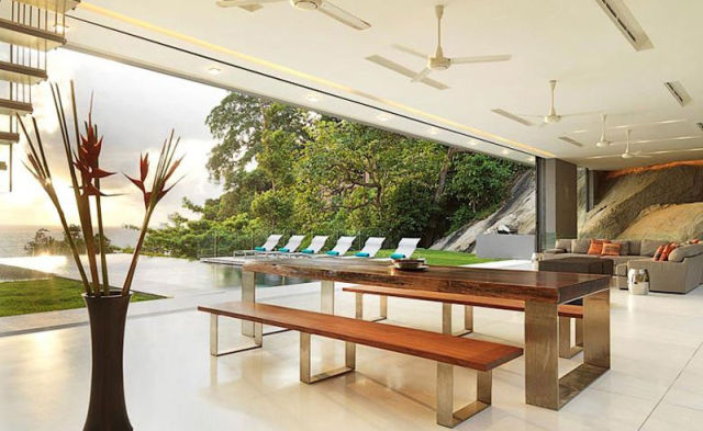 Gorgeous Villa in Thailand Stretches the Imagination