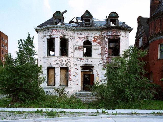 Abandoned Detroit Homes for Sale