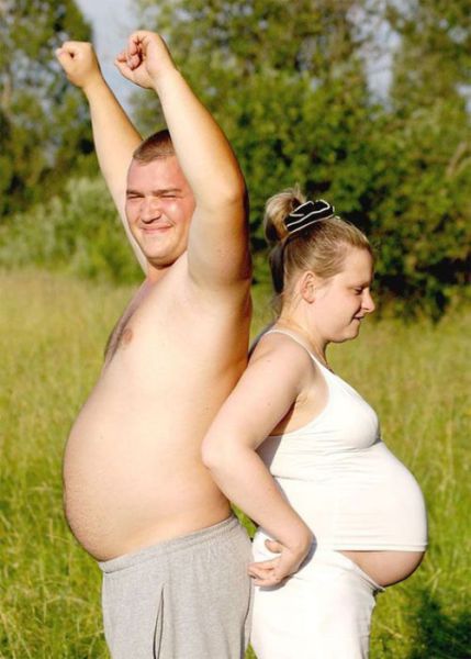 Weird Photos of Pregnant Women