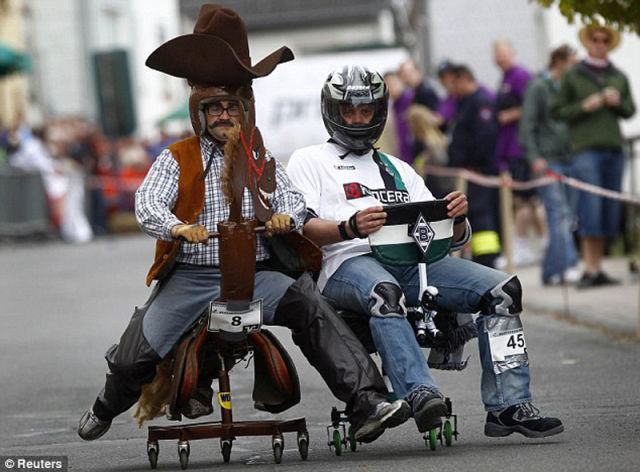 Brave Office Workers Risk Injury in Insane Downhill Race