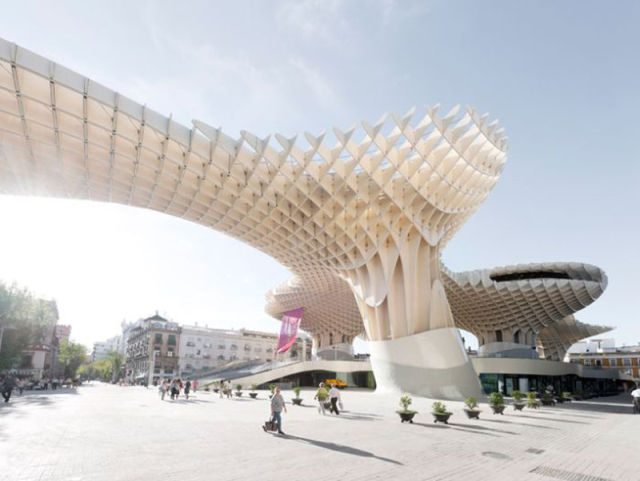 The Largest Wooden Structure In The World 17 Pics Izismile