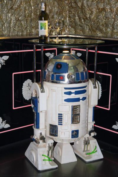 Star Wars R2D2 Invasion