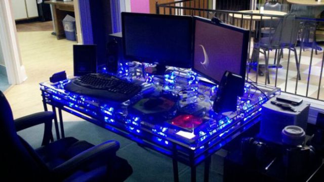 A Computerized Table