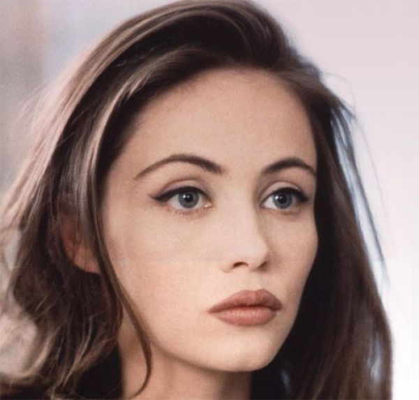 30 Of The Most Beautiful And Famous French Actresses 30 Pics