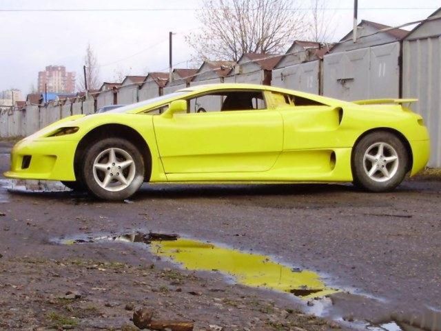 Brilliant Russian Man Builds His Own Sleek Car