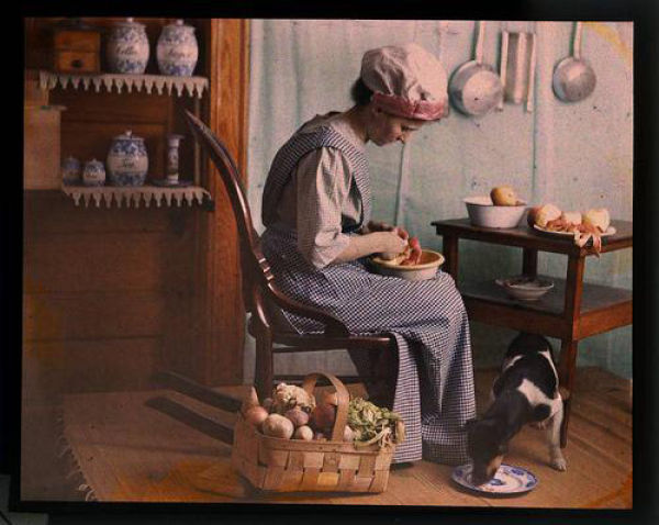 Stunning Bright Color Photos From 1900-1940s