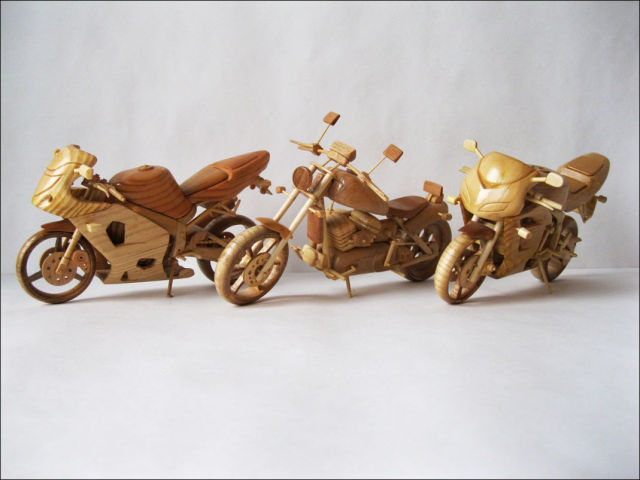 Amazing Wooden Miniature Motorcycles