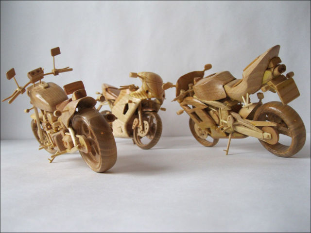 Amazing Wooden Miniature Motorcycles
