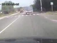 Truck Loses Its Wheels