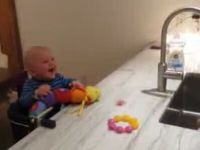 Father Makes Baby Laugh Hysterically