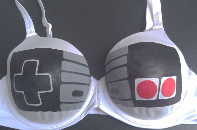 What Lingerie Gamers Will Offer to Their Girlfriends