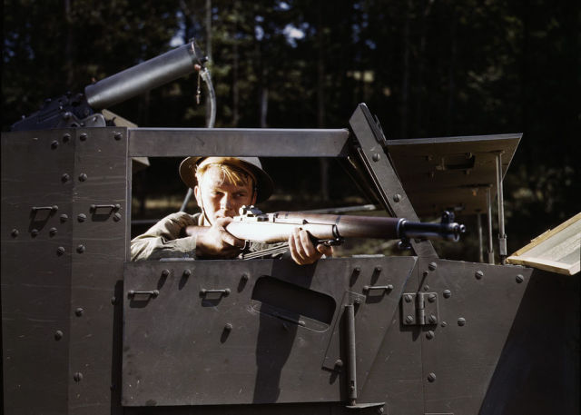 Color Photos of American Home Front during World War II