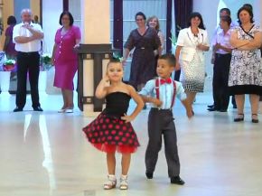 Amazing Little Moldavian Dancers