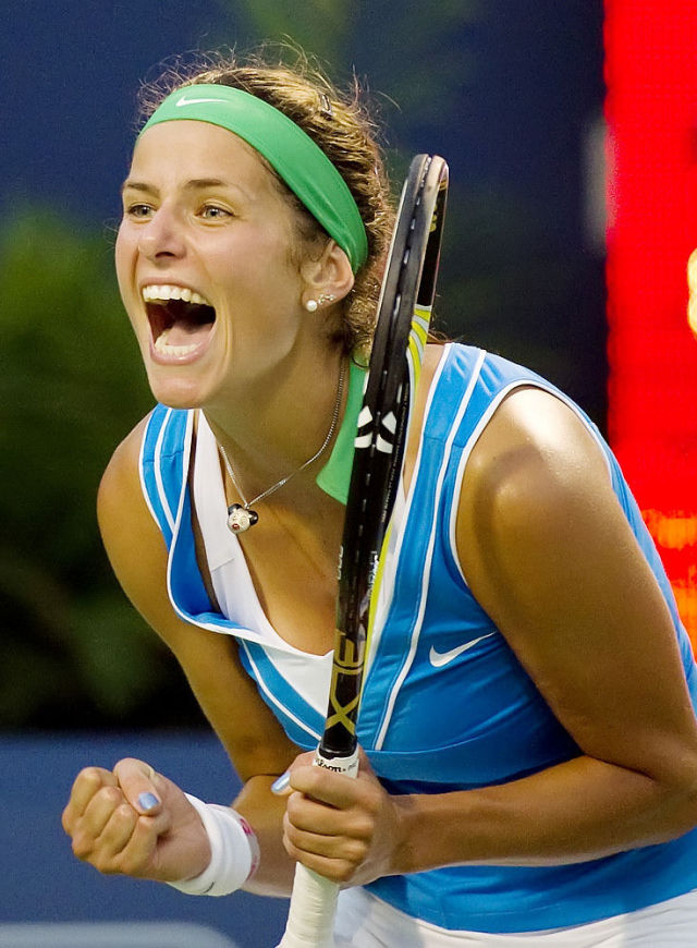 Funny Sports Faces and Reactions