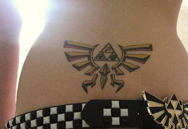 20 Epic Tramp Stamp Tattoos (20 pics) - Izismile.com