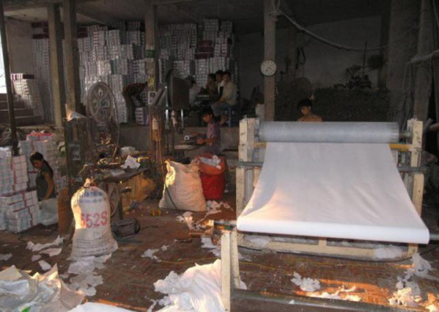 Small Chinese Toilet Paper Factory