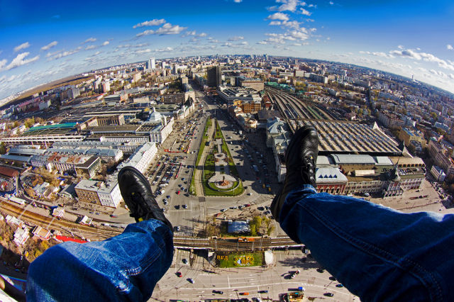 Extreme Rooftop Photography