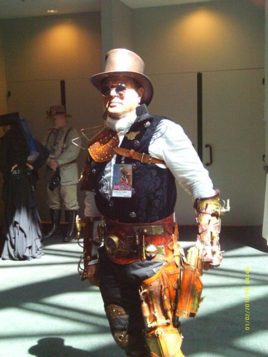 Awesome Steampunkified Leathery Costumes