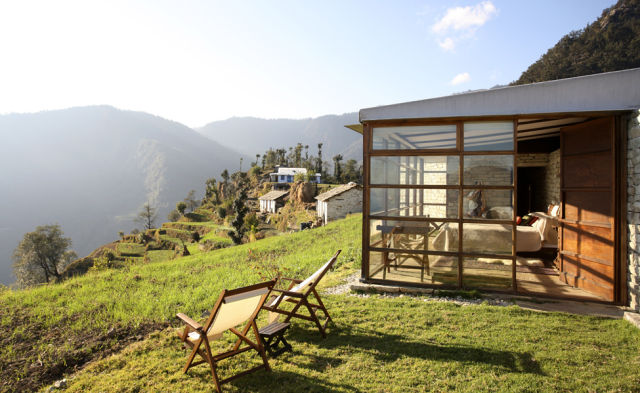 Luxurious Vacation in the Himalayas