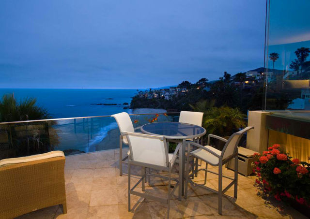 $9.9M Breathtaking Laguna Beach Home