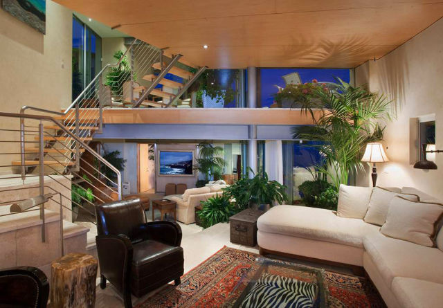 $9.9M Breathtaking Laguna Beach Home