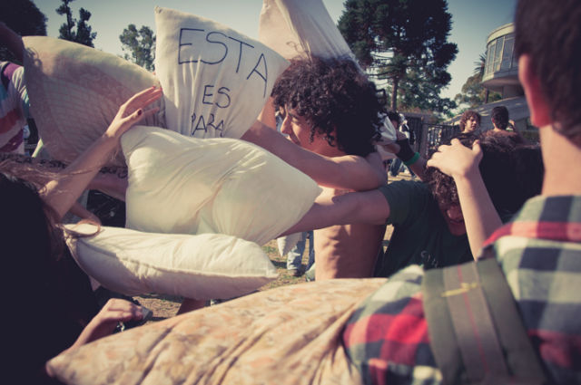 Pillow War in Buenos Aires.